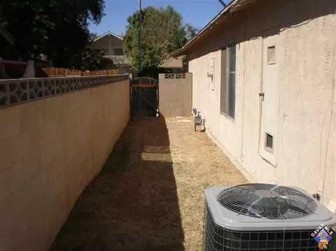 44514 Fenhold St, Lancaster, CA 93535 photo 15