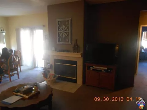 44118 Greentree Ct, Lancaster, CA 93535 photo 4