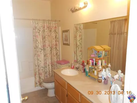 44118 Greentree Ct, Lancaster, CA 93535 photo 8