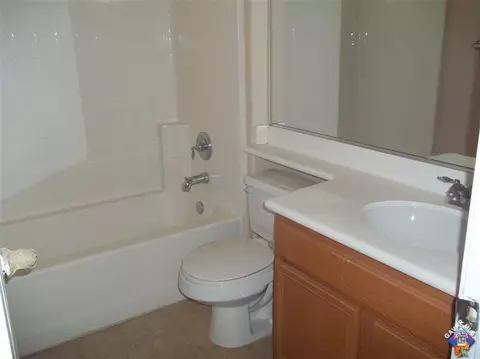 6142 Starview Dr, Lancaster, CA 93536 photo 6