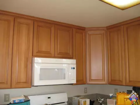4825 Katrina Pl, Palmdale, CA 93552 photo 3