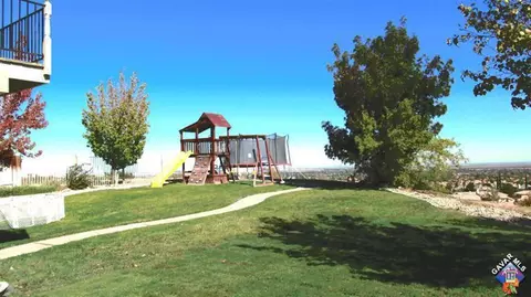 36432 Blacksmith Dr, Palmdale, CA 93550 photo 7