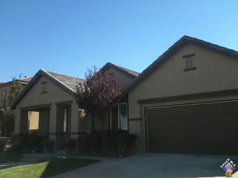 5226 Jade Ct, Lancaster, CA 93536 photo 1
