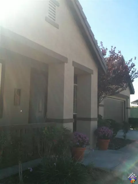 5226 Jade Ct, Lancaster, CA 93536 photo 3