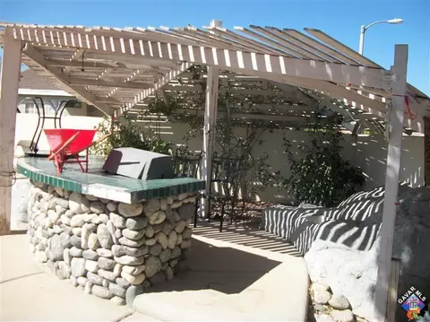 3205 Sunridge Ct, Palmdale, CA 93550 photo 5