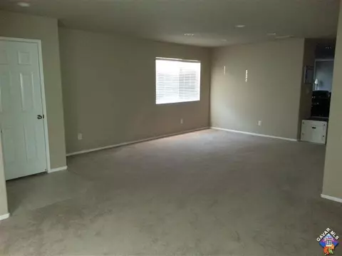 1811 E Avenue H5, Lancaster, CA 93535 photo 2