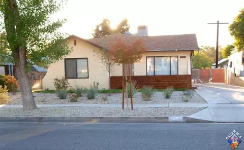 44521 Cedar Ave, Lancaster, CA 93534 photo 1