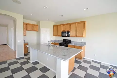 44234 Amethyst St, Lancaster, CA 93536 photo 5