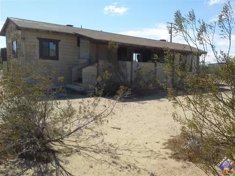 26350 Olanche St, Mojave, CA 93501 photo 1