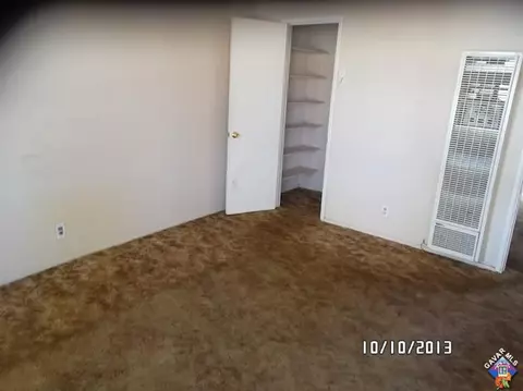 45272 Kingtree Ave, Lancaster, CA 93534 photo 2