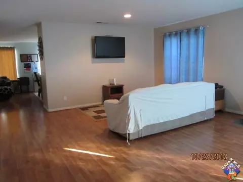 45720 Caledonia Ct, Lancaster, CA 93534 photo 3
