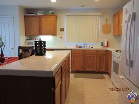 45720 Caledonia Ct, Lancaster, CA 93534 photo 5