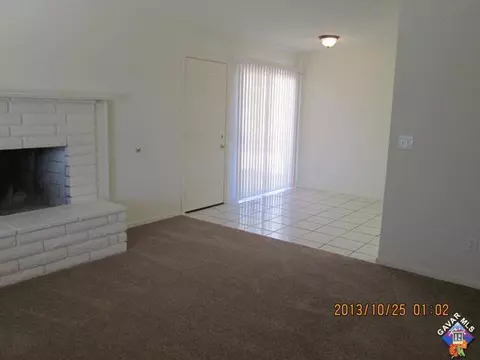 38604 156th St, Palmdale, CA 93591 photo 4
