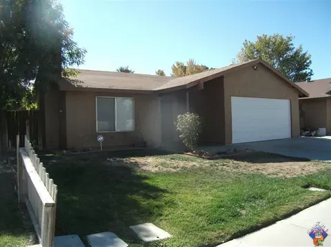2836 E Lingard St, Lancaster, CA 93535 photo 3