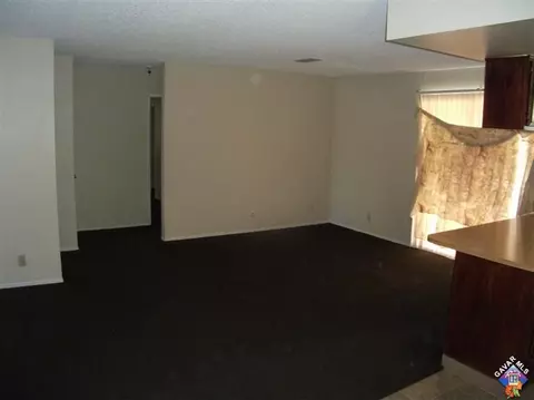 2836 E Lingard St, Lancaster, CA 93535 photo 7