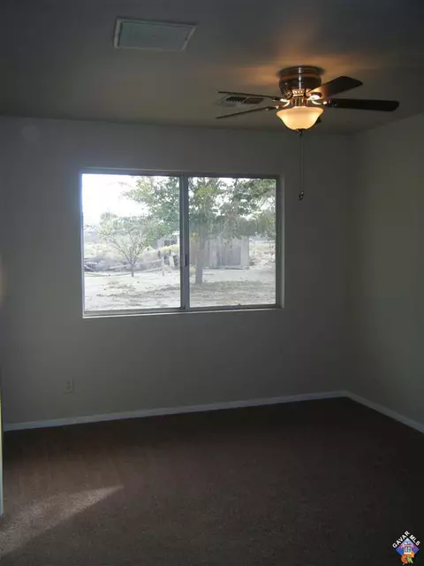 3346 Avenue H10 E, Lancaster, CA 93535 photo 4