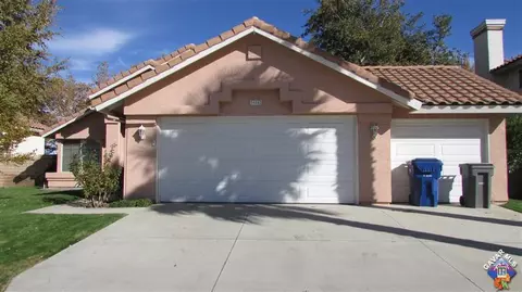 39802 Tesoro Ln, Palmdale, CA 93551 photo 1