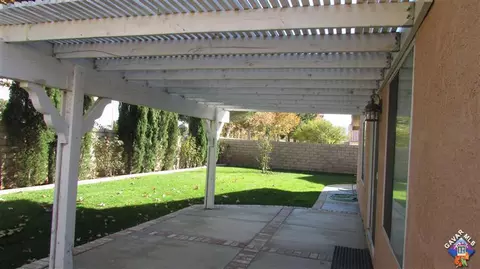 39802 Tesoro Ln, Palmdale, CA 93551 photo 4