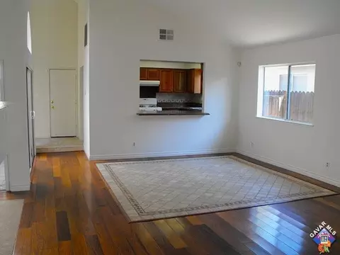 44925 Fenhold St, Lancaster, CA 93535 photo 5