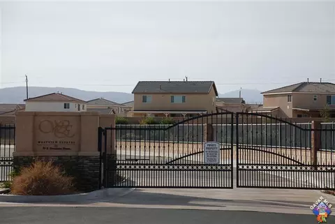 8830 Mora Ct, Lancaster, CA 93536 photo 2