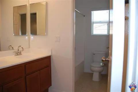 8830 Mora Ct, Lancaster, CA 93536 photo 11