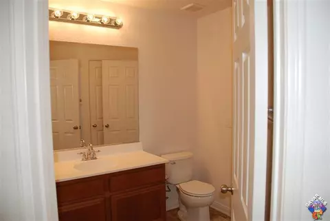 8830 Mora Ct, Lancaster, CA 93536 photo 6