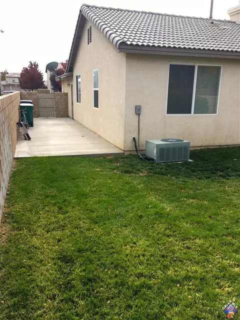 1515 Sutherland St, Lancaster, CA 93534 photo 46