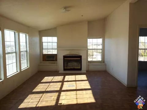 13342 E Avenue H, Lancaster, CA 93535 photo 4