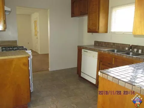 43516 6th St E, Lancaster, CA 93535 photo 8