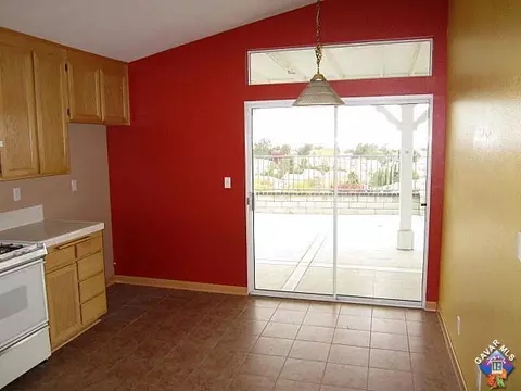 36468 Blacksmith Dr, Palmdale, CA 93550 photo 13