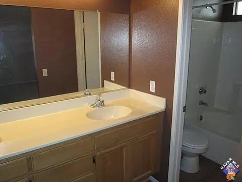 36468 Blacksmith Dr, Palmdale, CA 93550 photo 19