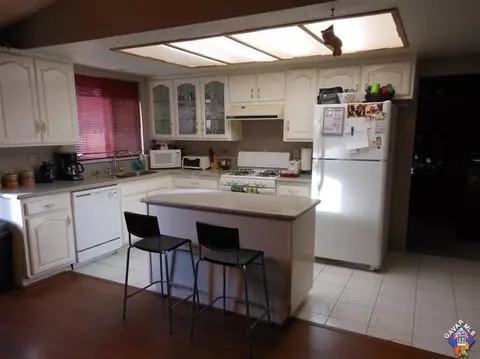 3036 Avenue S2 E, Palmdale, CA 93550 photo 4