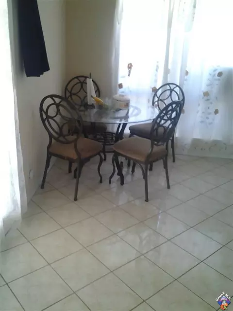 37305 51 St, Palmdale, CA 93552 photo 3
