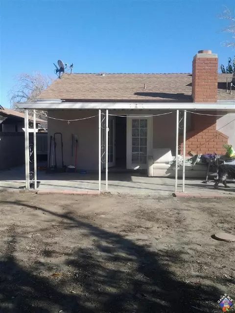 37305 51 St, Palmdale, CA 93552 photo 4