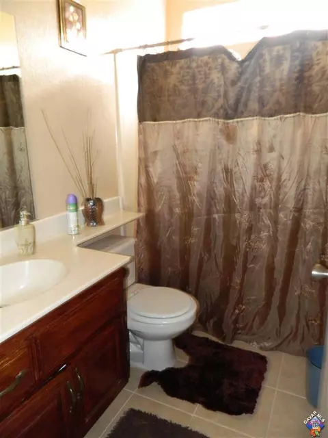 37444 17th St, Palmdale, CA 93550 photo 8
