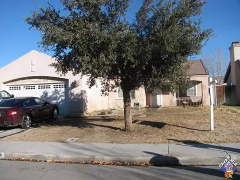 44316 Hampton St, Lancaster, CA 93536 photo 1
