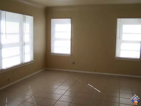 44429 Date Ave, Lancaster, CA 93534 photo 3