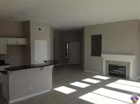 2806 W Oldfield St, Lancaster, CA 93536 photo 7