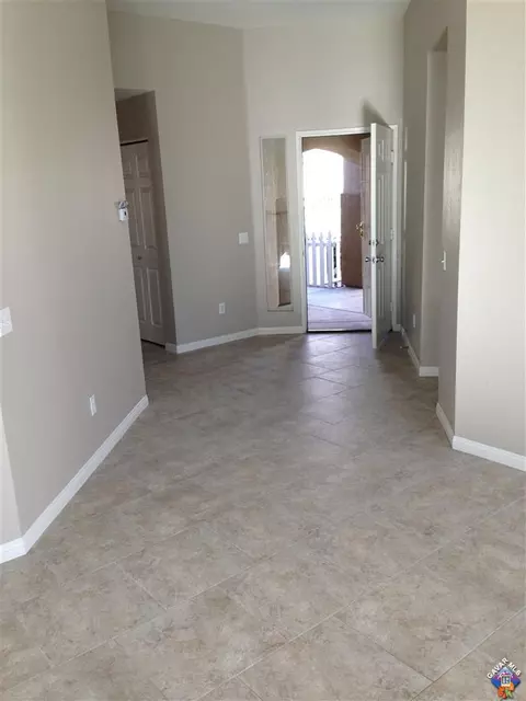 2806 W Oldfield St, Lancaster, CA 93536 photo 14