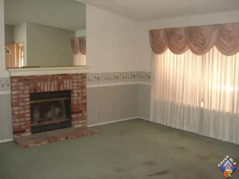 43128 E 11th St, Lancaster, CA 93535 photo 4