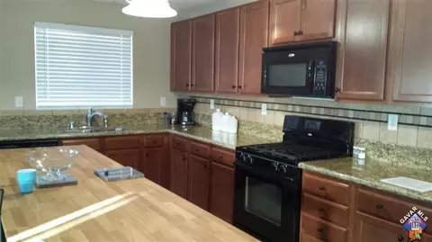 43103 33rd St, Lancaster, CA 93535 photo 5