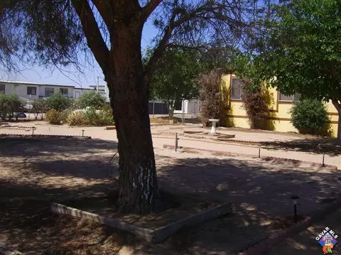 26351 Olanche St, Mojave, CA 93501 photo 3