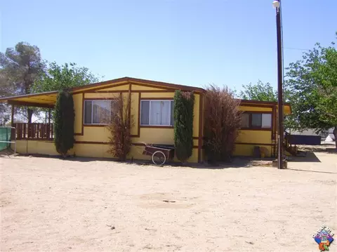 26351 Olanche St, Mojave, CA 93501 photo 6
