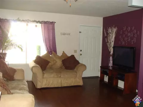 37657 29th St E, Palmdale, CA 93550 photo 8