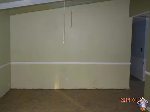 44039 2nd St, Lancaster, CA 93535 photo 2