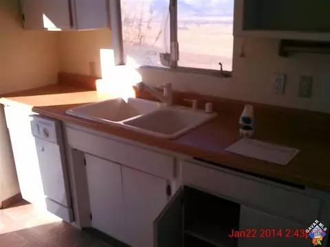 212 Mile High Rd, Weldon, CA 93283 photo 3