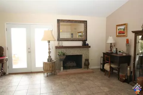 3833 Castala Dr, Palmdale, CA 93550 photo 11