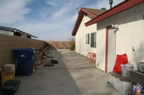 3833 Castala Dr, Palmdale, CA 93550 photo 24