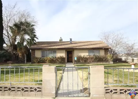 41865 55th St, Lancaster, CA 93536 photo 1