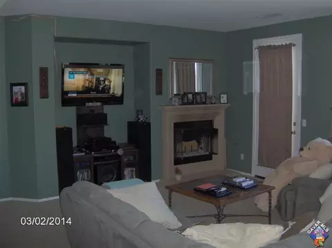 2311 Cypress St, Lancaster, CA 93535 photo 5